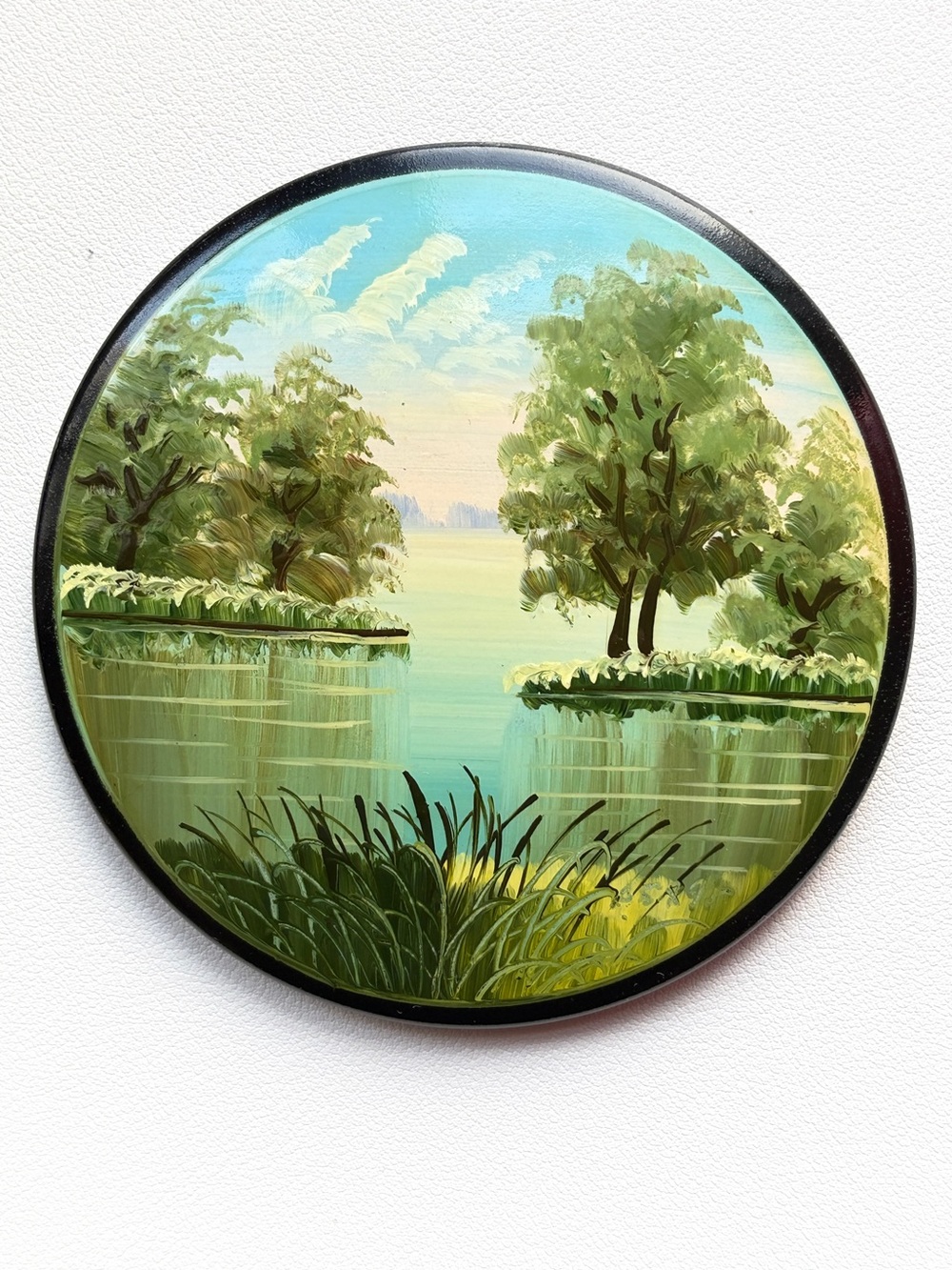 Hand Painted Box Round Black Lacquer Landscape Scene Jewelry Pill Trinket Box